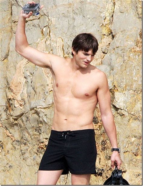 Ashton Kutcher doesn't get embarrassed if people see him naked, because he is comfortable with nudity. Ashton Kutcher doesn't care who sees him naked. The actor doesn't have a problem shooting nude scenes and is comfortable walking around with no clothes on set. He said: "There is an initial apprehension.